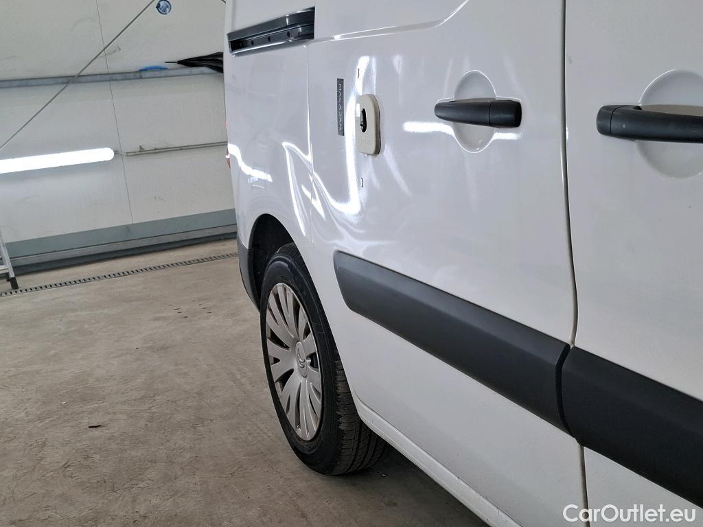  Citroen  Berlingo  Fourgon Business L1 (Court) 1.6 100CV BVM5 E6 #23