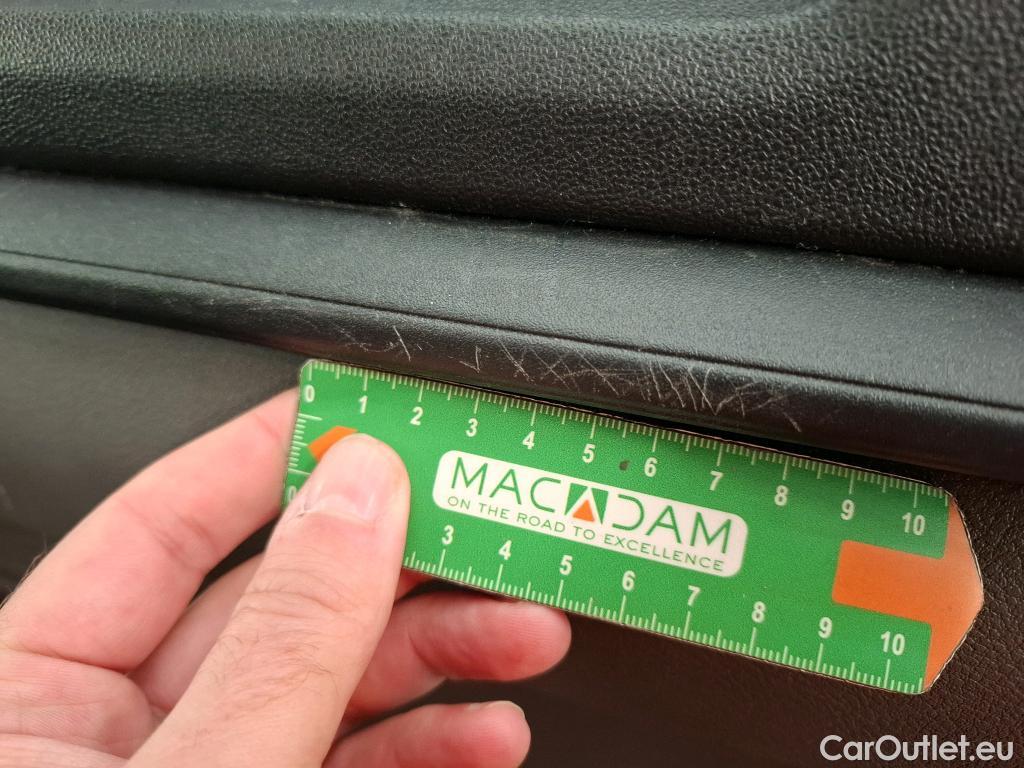  Ford  Transit FORD  Custom VU 4p Fourgon 2.0 ECOBLUE 130 280 L1H1 TD BU #33