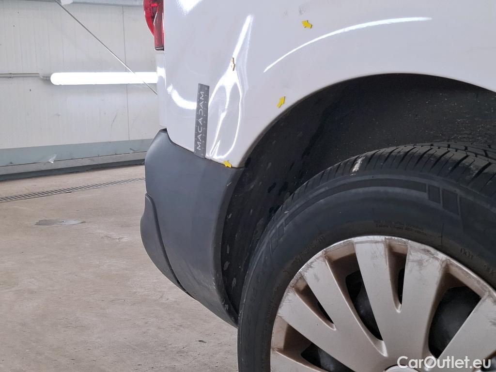  Citroen  Berlingo  Fourgon Business L1 (Court) 1.6 100CV BVM5 E6 #18