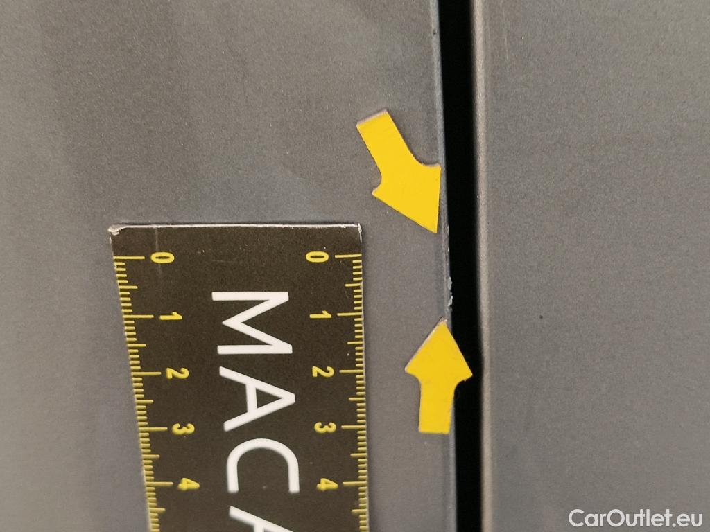  Bmw  Serie 1 BMW Série 1 / 2019 / 5P / Berline 116i DKG7 Business Design #19