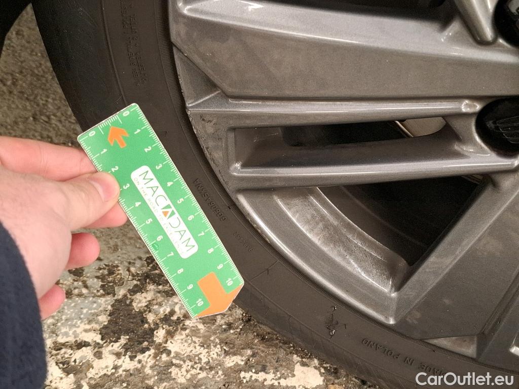  Peugeot  308  Active Pack 1.2 PureTech 130CV BVA8 E6d #25