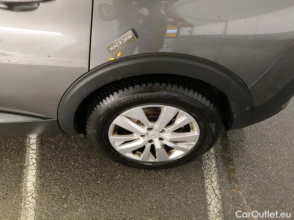  Peugeot  5008  Active Pack 1.2 PureTech 130CV BVM6 7 Sieges E6d #37