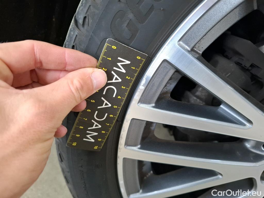  Mercedes  CLA-Klasse MERCEDES-BENZ CLA Coupe / 2019 / 4P / Coupé CLA 180 Business Line BA7 #9