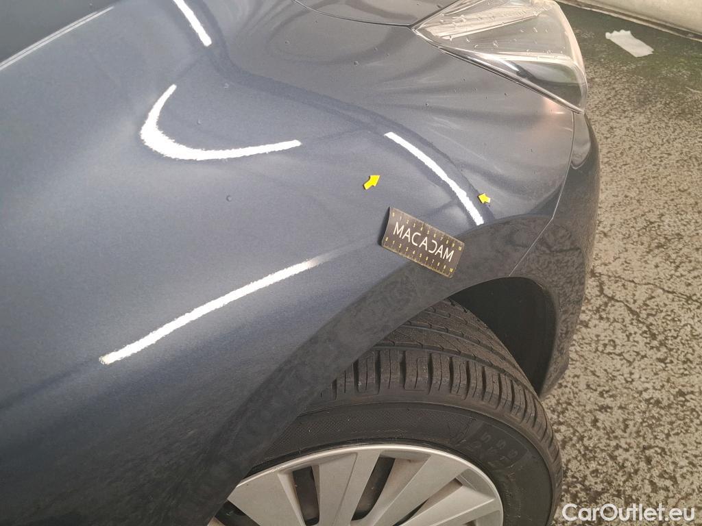  Nissan  Micra NISSAN  / 2016 / 5P / Berline IG-T 100 Business Edition #25