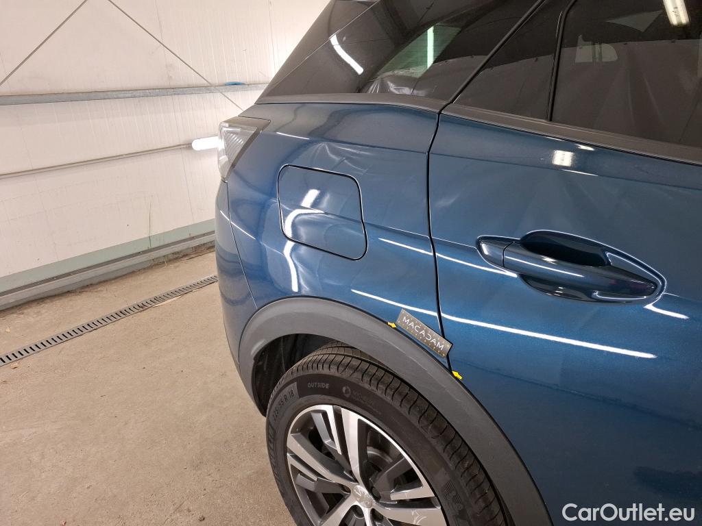  Peugeot  3008  Allure 1.2 PureTech 130CV BVM6 E6d #21