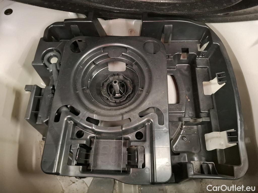  Citroen  C3  Feel Business 1.5 BlueHDI 100CV BVM6 E6d #17