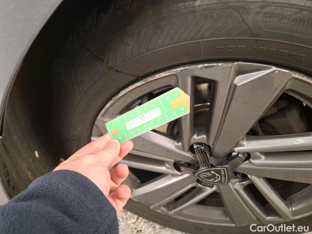  Peugeot  308  Active Pack 1.2 PureTech 130CV BVA8 E6d #16