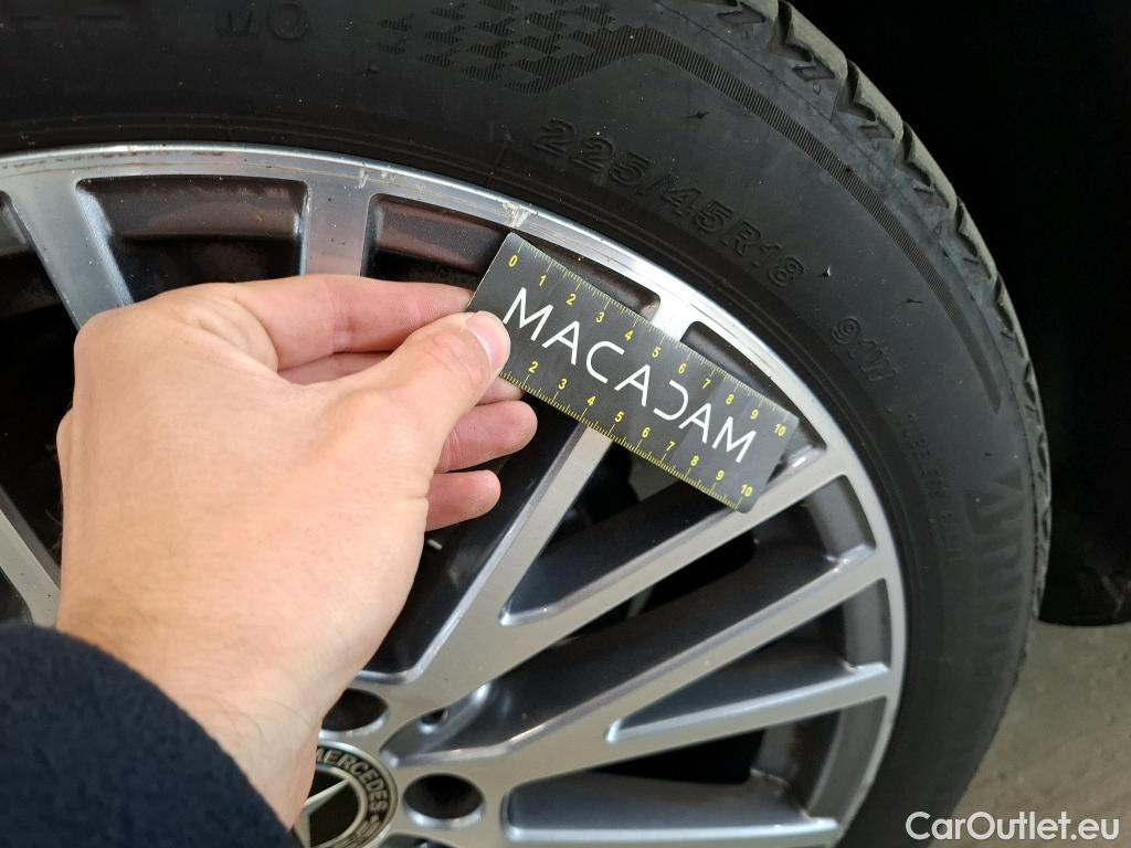  Mercedes  CLA-Klasse MERCEDES-BENZ CLA Coupe / 2019 / 4P / Coupé CLA 180 Business Line BA7 #6