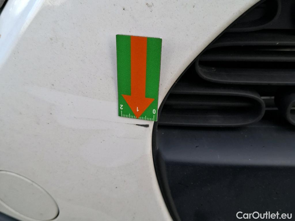  Citroen  C3 CITROEN  Société / 2020 / 5P / Berline / VU PureTech 83 S&S BVM Feel Business R #4