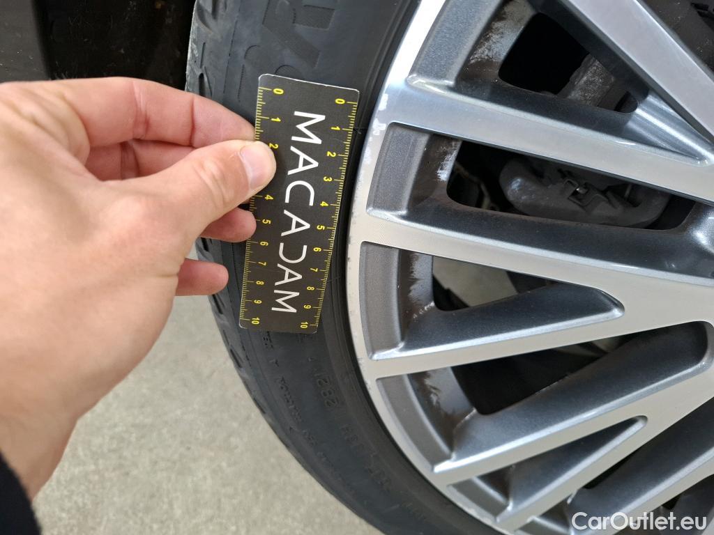  Mercedes  CLA-Klasse MERCEDES-BENZ CLA Coupe / 2019 / 4P / Coupé CLA 180 Business Line BA7 #10