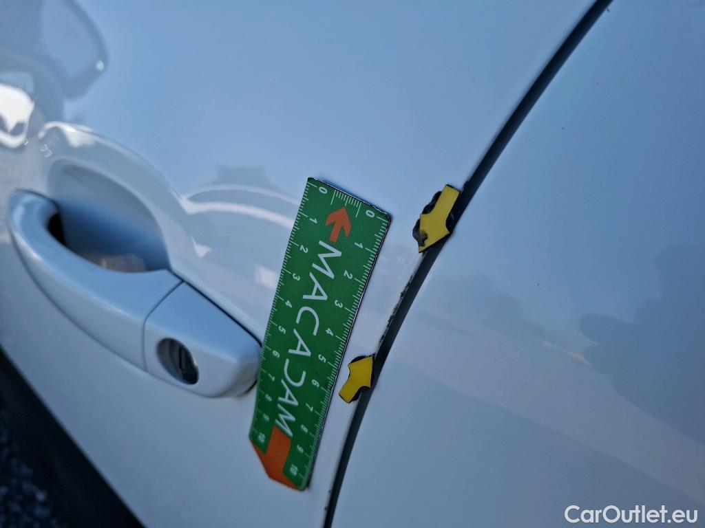  Citroen  C3  Shine Business 1.2 PureTech 110CV BVM6 E6dT #9