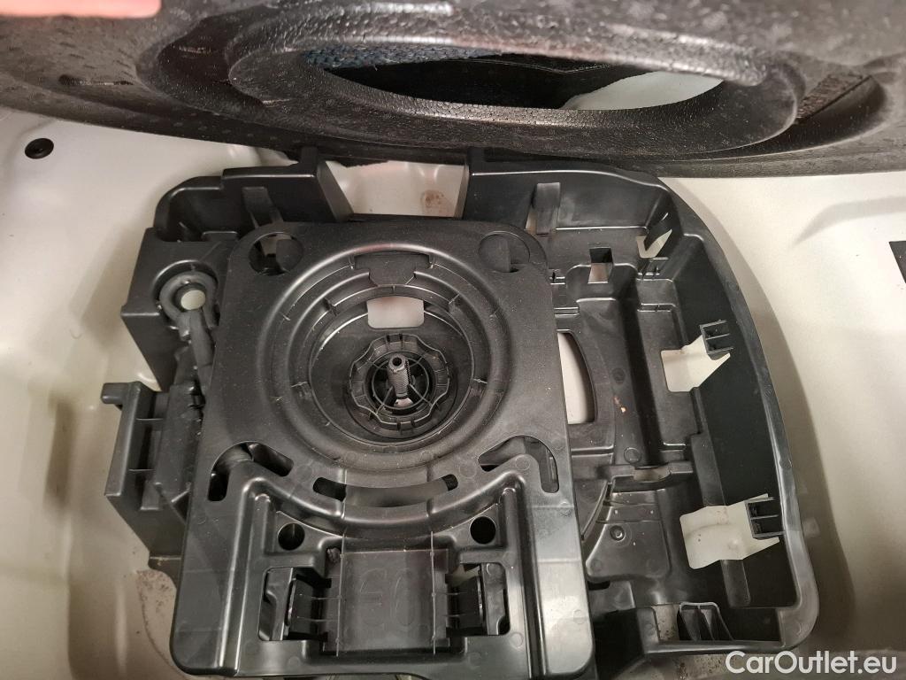  Citroen  C3  Feel Business 1.5 BlueHDI 100CV BVM6 E6d #23