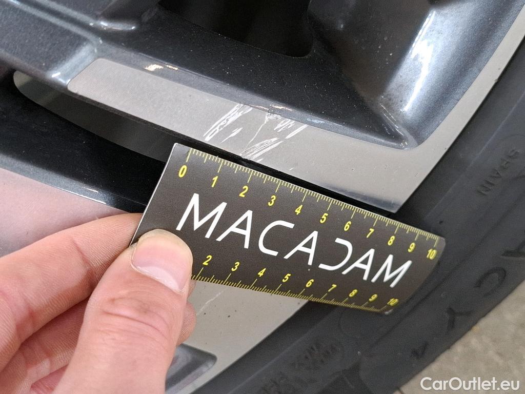  Peugeot  3008  Allure 1.2 PureTech 130CV BVM6 E6d #7