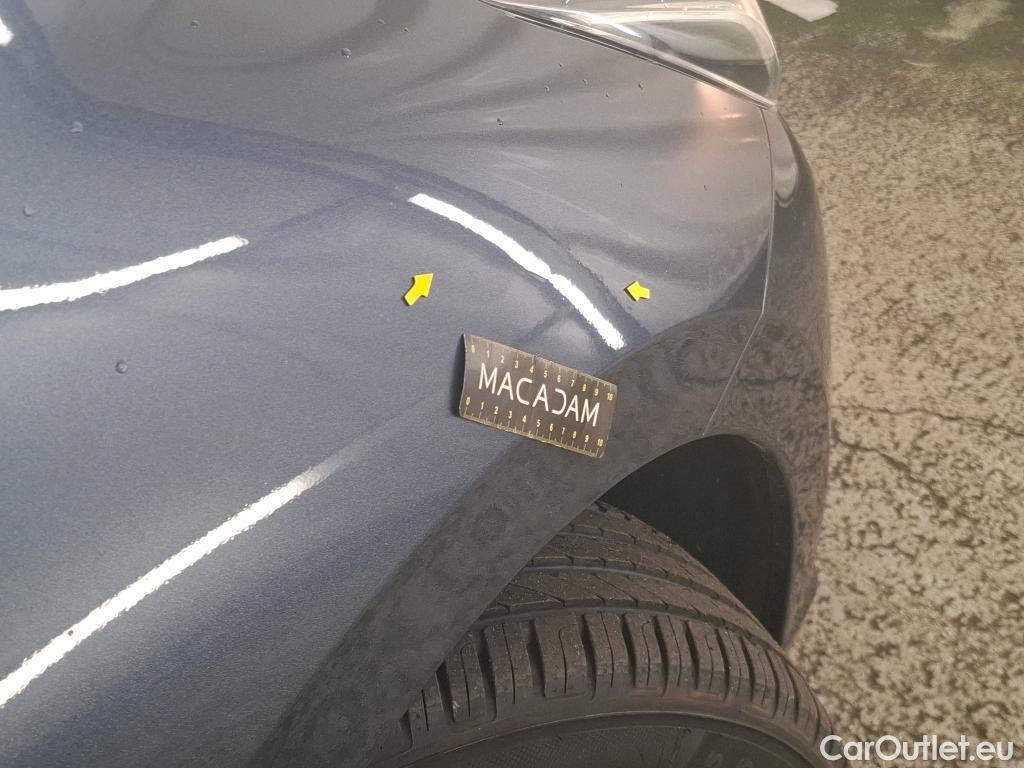  Nissan  Micra NISSAN  / 2016 / 5P / Berline IG-T 100 Business Edition #29