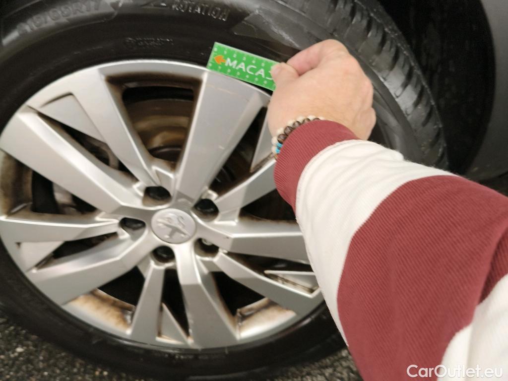  Peugeot  5008  Active Pack 1.2 PureTech 130CV BVM6 7 Sieges E6d #32