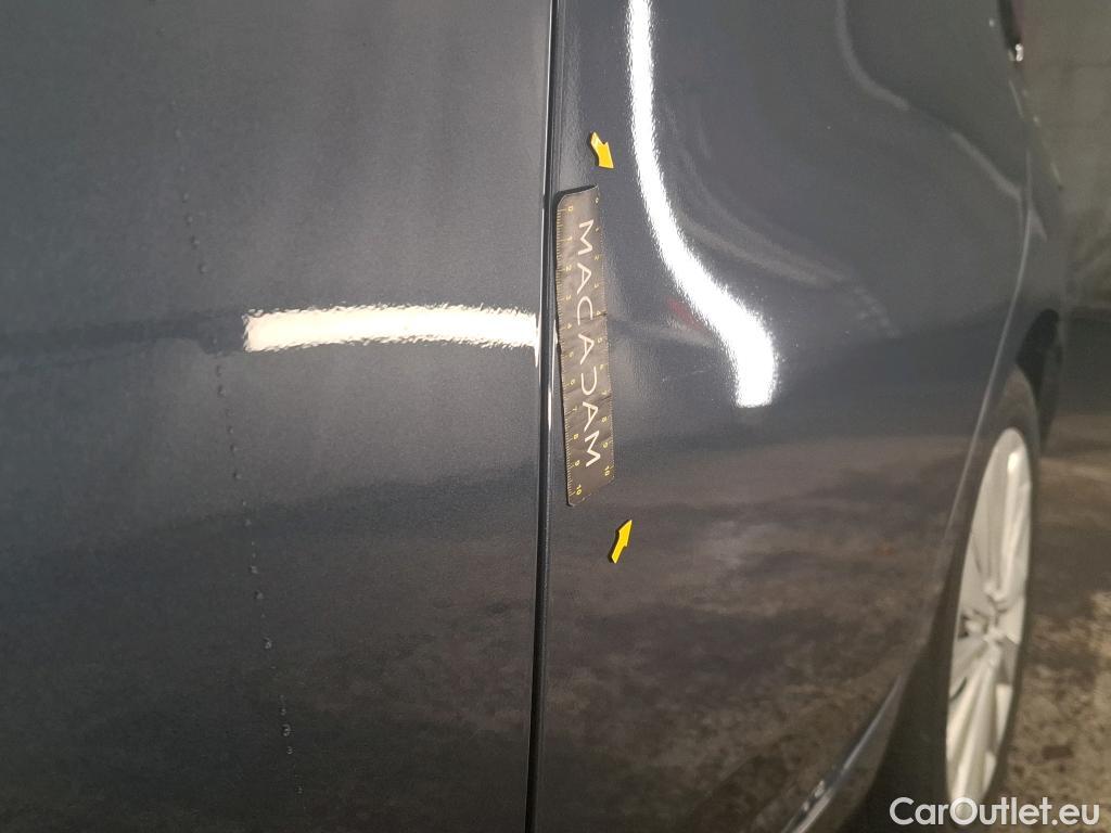  Nissan  Micra NISSAN  / 2016 / 5P / Berline IG-T 100 Business Edition #13