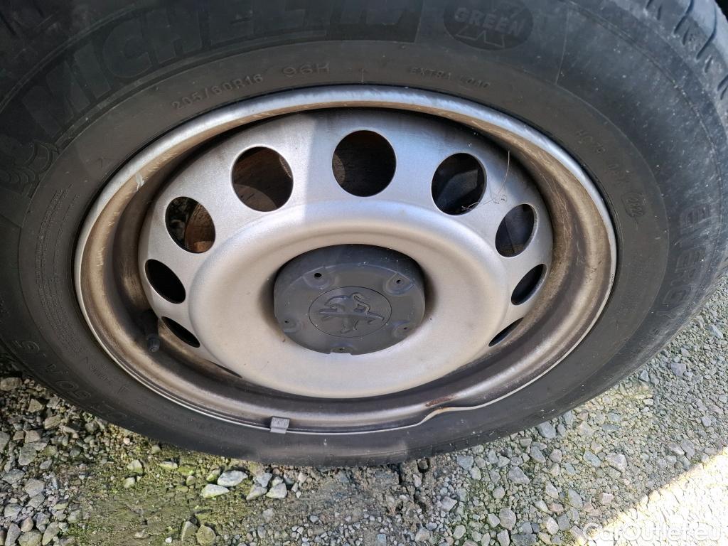  Peugeot  Partner  Premium L1 1.5 HDi 130CV BVA8 E6d #2