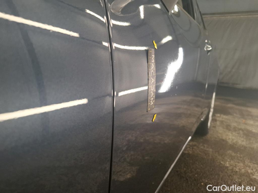  Nissan  Micra NISSAN  / 2016 / 5P / Berline IG-T 100 Business Edition #10