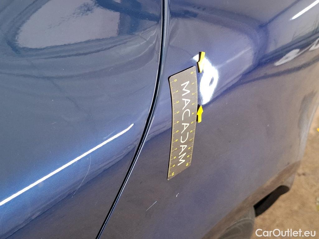  Renault  Megane  IV Berline 5 ptes. Business 1.5 dCi 115CV BVM6 E6d #25