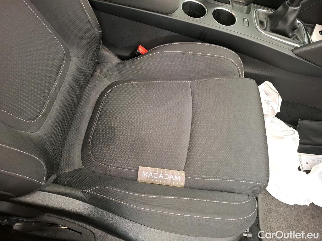  Renault  Megane  IV Berline 5 ptes. Business 1.5 dCi 115CV BVM6 E6d #30