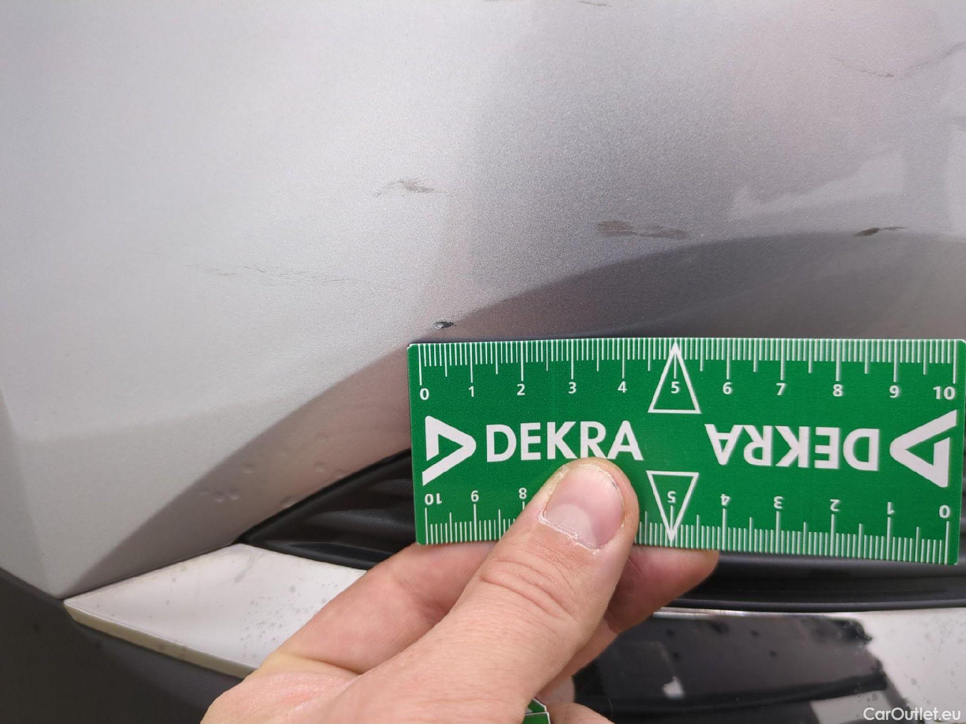  Renault  Captur RENAULT  5p Crossover Intens TCe 150 EDC FAP #16