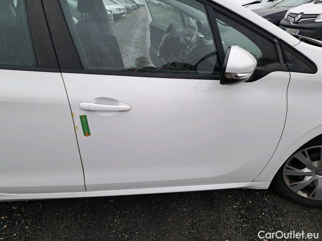  Peugeot  208  Active 1.6 HDi 75CV BVM5 E6 #2