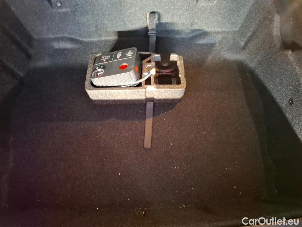  Bmw  X1 Série  sDrive18d Lounge 2.0 150CV BVA8 E6d #10