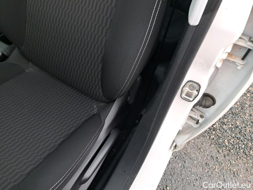  Peugeot  208  Active 1.6 HDi 75CV BVM5 E6 #6