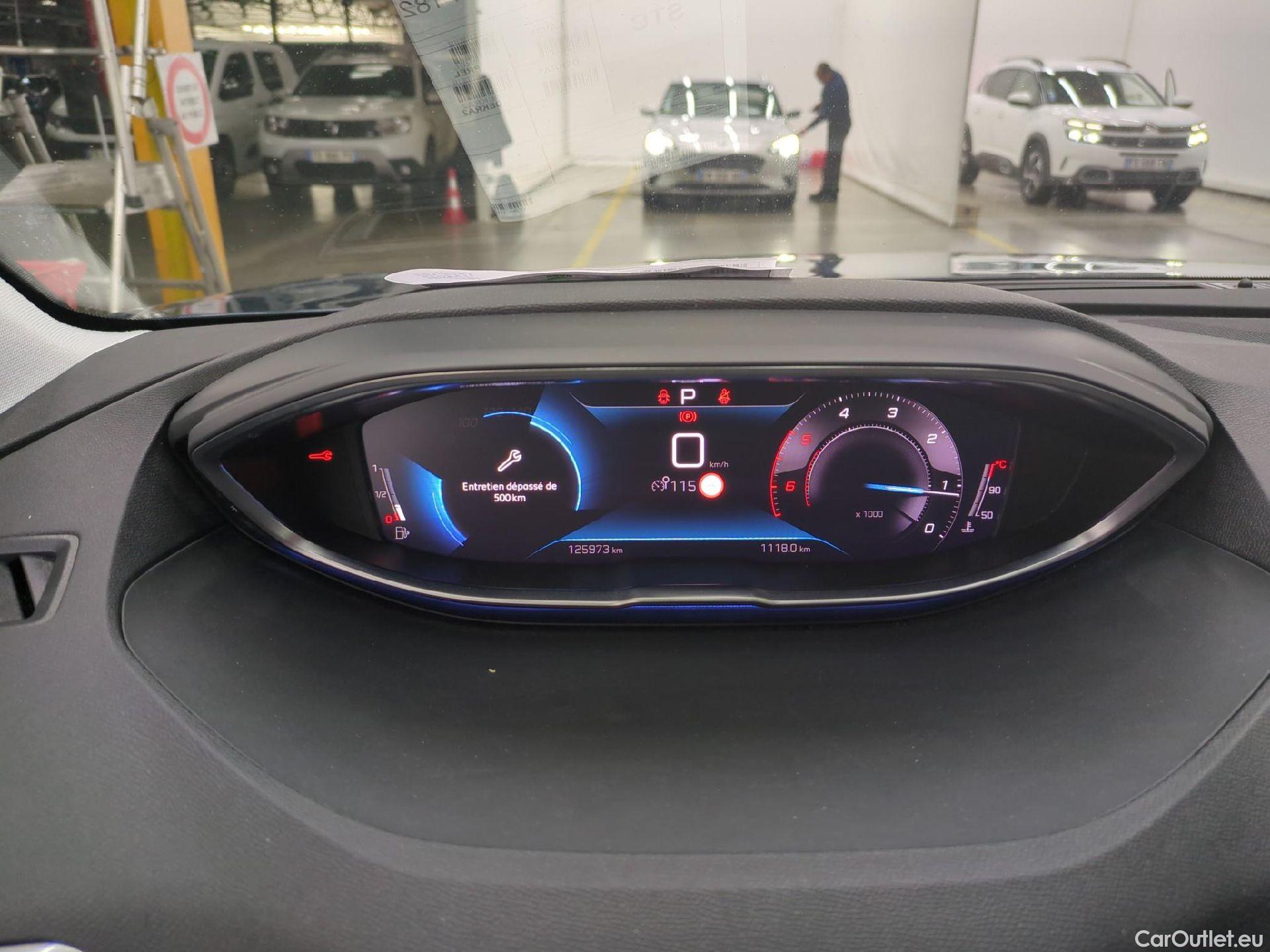  Peugeot  3008  II Allure Pack 1.5 HDi 130CV BVA8 E6d #1