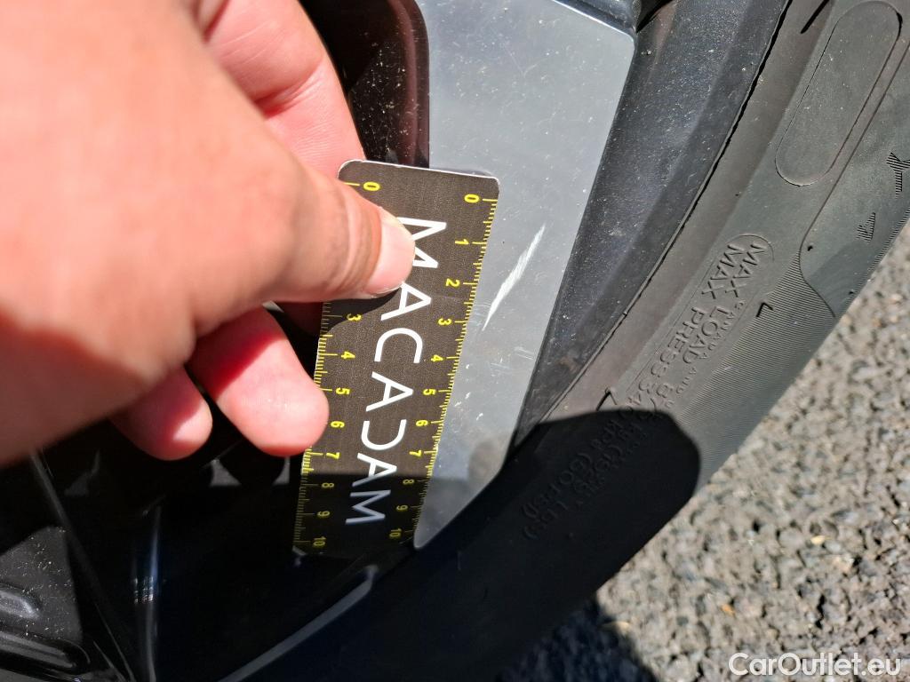  Hyundai  Tucson HYUNDAI  / 2020 / 5P / SUV 1.6 PHEV 265 HTRAC EXECUTIVE 4WD AUTO #15