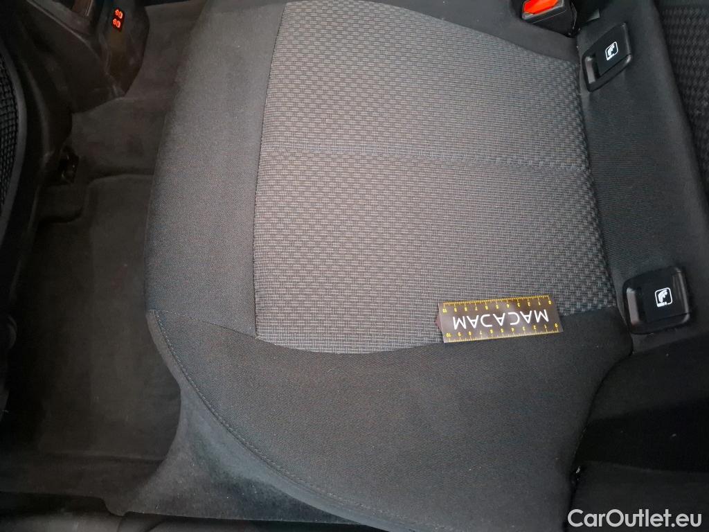  Bmw  Serie 1 BMW Série 1 / 2019 / 5P / Berline 1.5 116D DKG7 Business Design #6