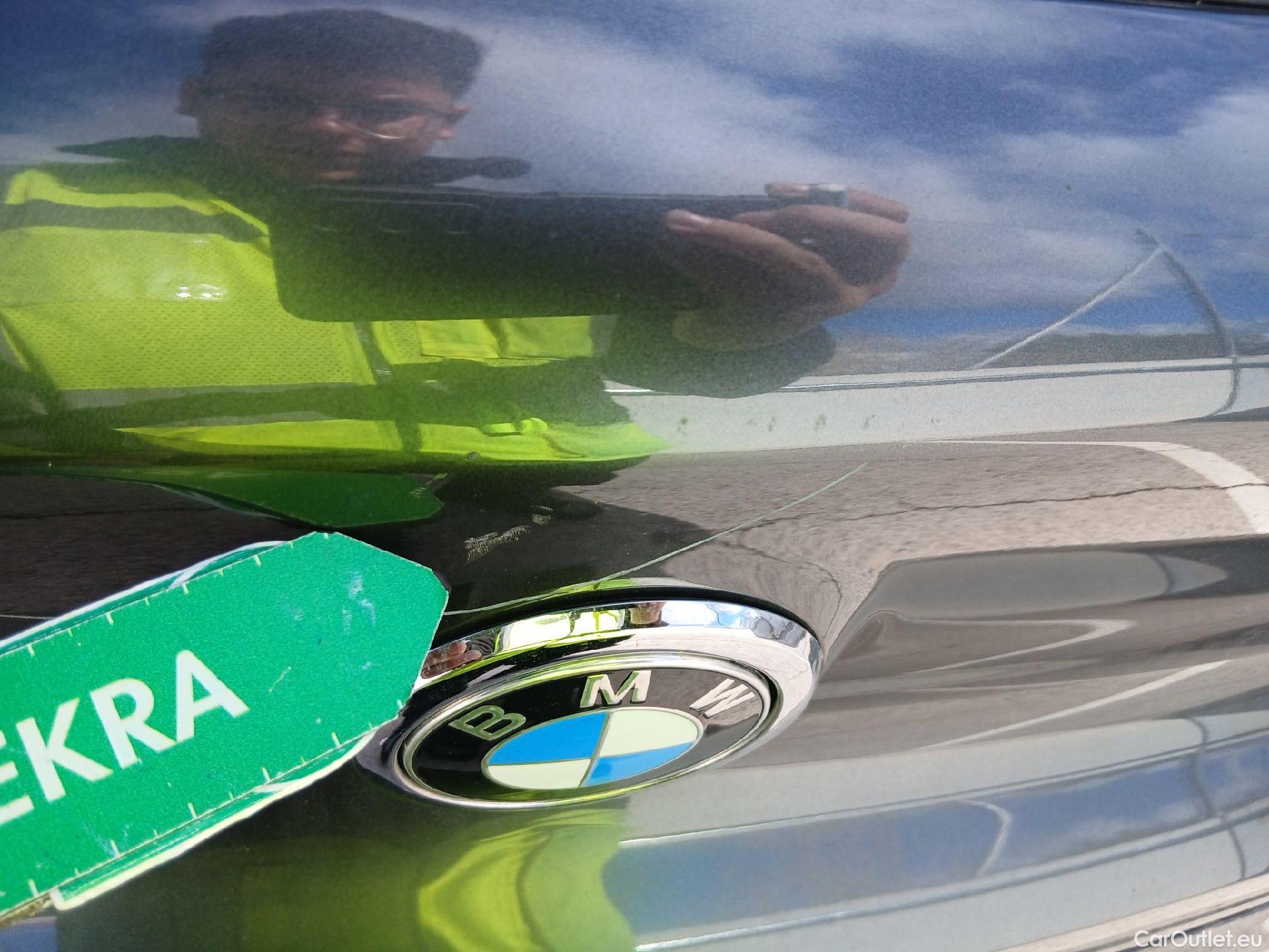  Bmw  X2 BMW  / 2017 / 5P / todoterreno sDrive18d #38