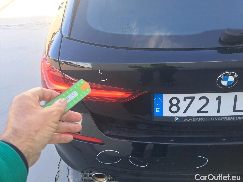  Bmw  Serie 1 BMW  / 2019 / 5P / berlina con portón 118i #28