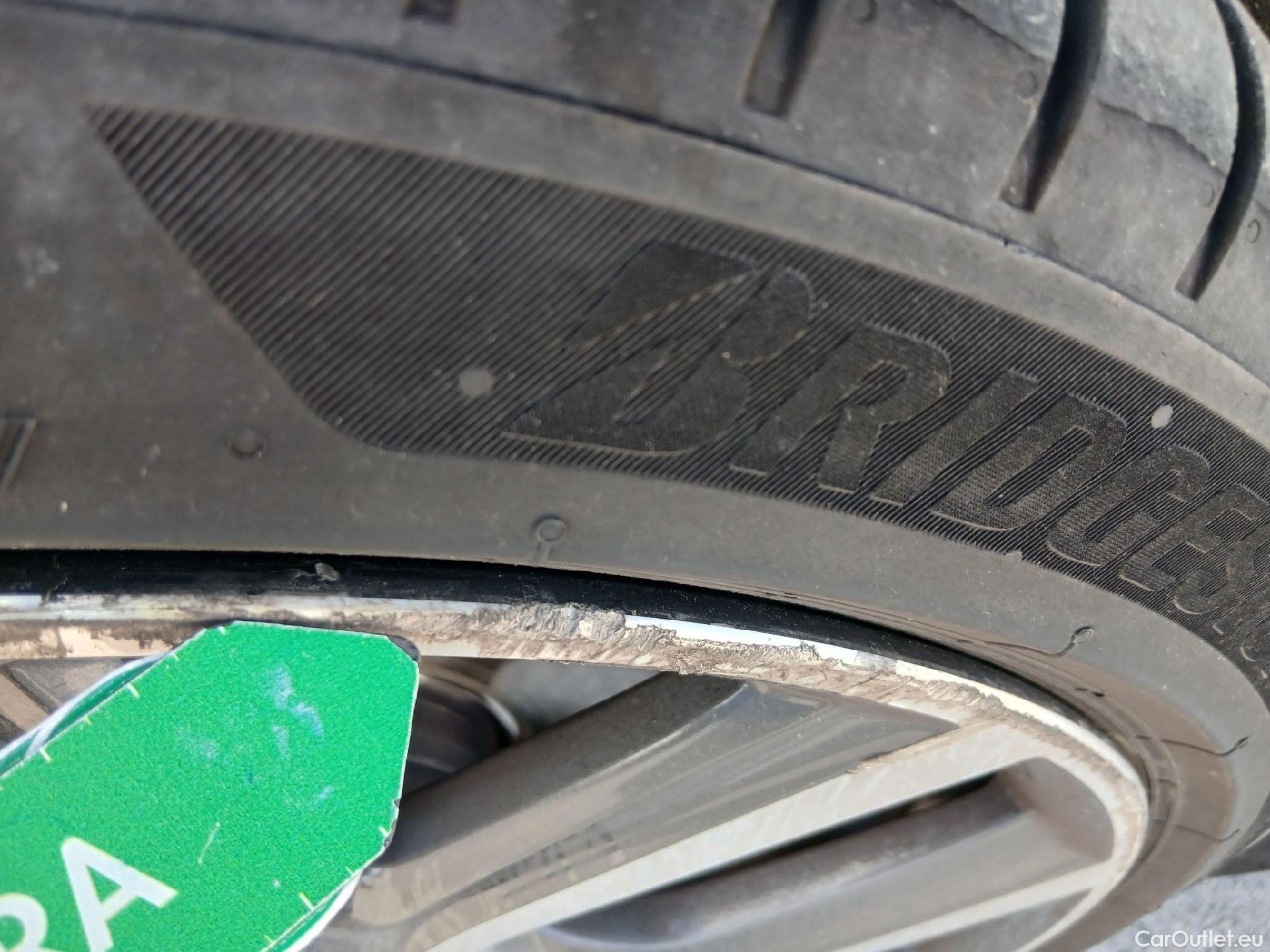  Bmw  X2 BMW  / 2017 / 5P / todoterreno sDrive18d #8