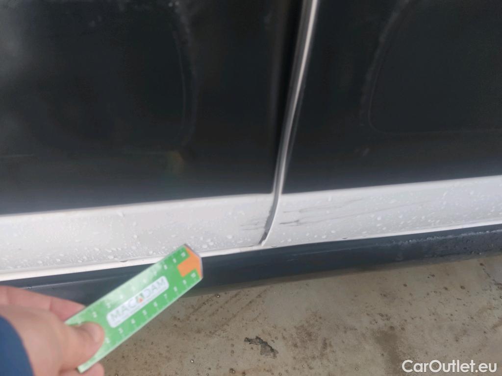  Citroen  C3 CITROEN  / 2020 / 5P / berlina con portón BlueHDi 75KW (100CV) S&S FEEL #4