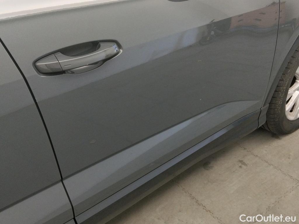  Audi  Q3 AUDI  Sportback / 2019 / 5P / todoterreno 40 TFSI quattro Advanced #3