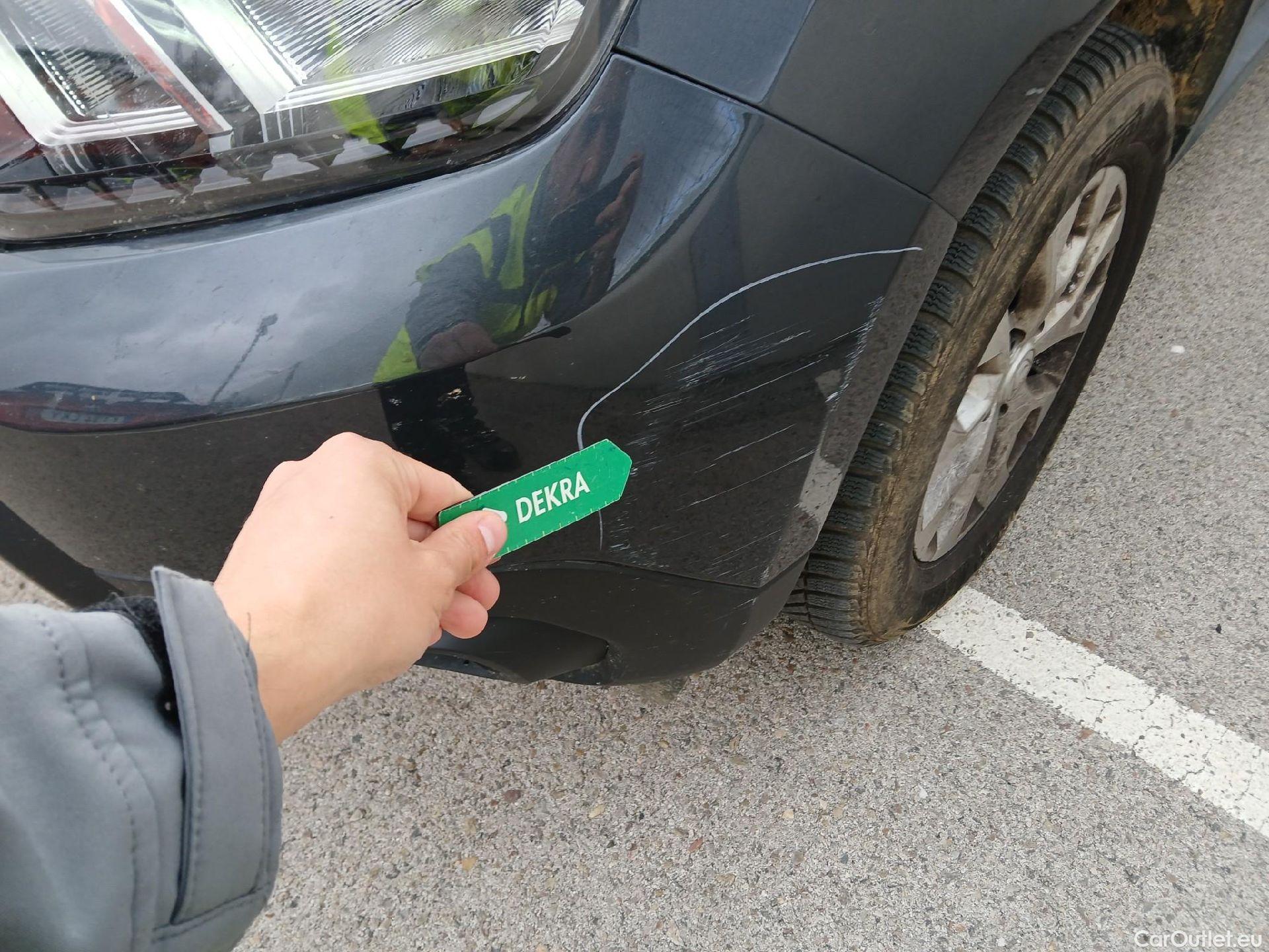  Dacia  Duster DACIA  / 2018 / 5P / todoterreno Comfort Blue dCi 85kW (115CV) 4X4 #8