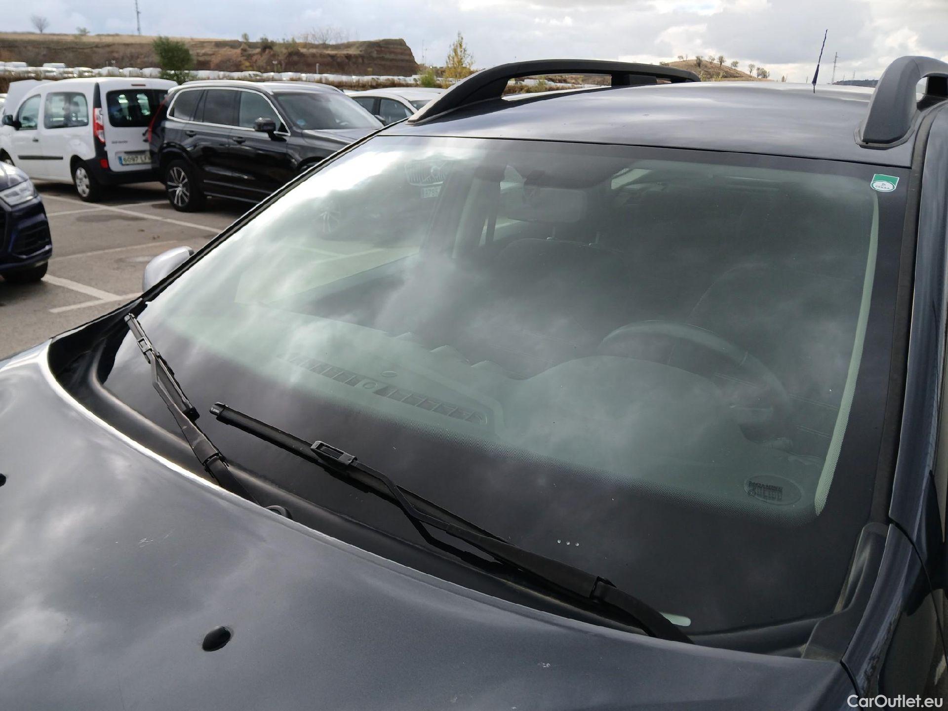  Dacia  Duster DACIA  / 2018 / 5P / todoterreno Comfort Blue dCi 85kW (115CV) 4X4 #10