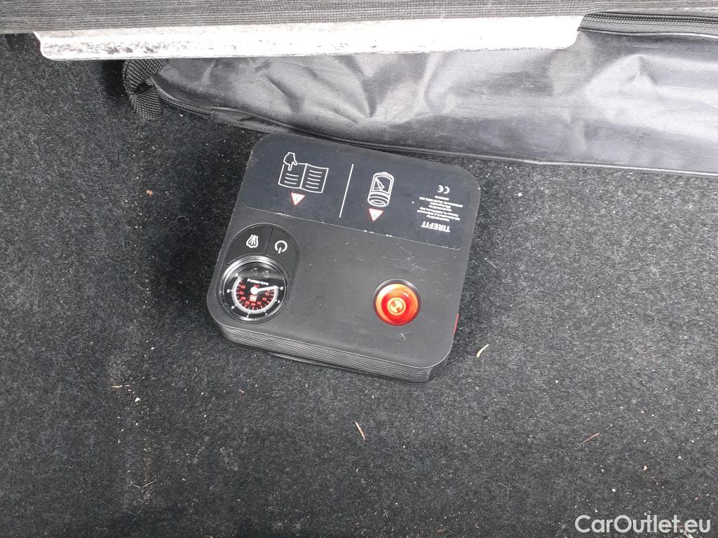  Bmw  X1 BMW  / 2019 / 5P / todoterreno sDrive18dA Corporate #8