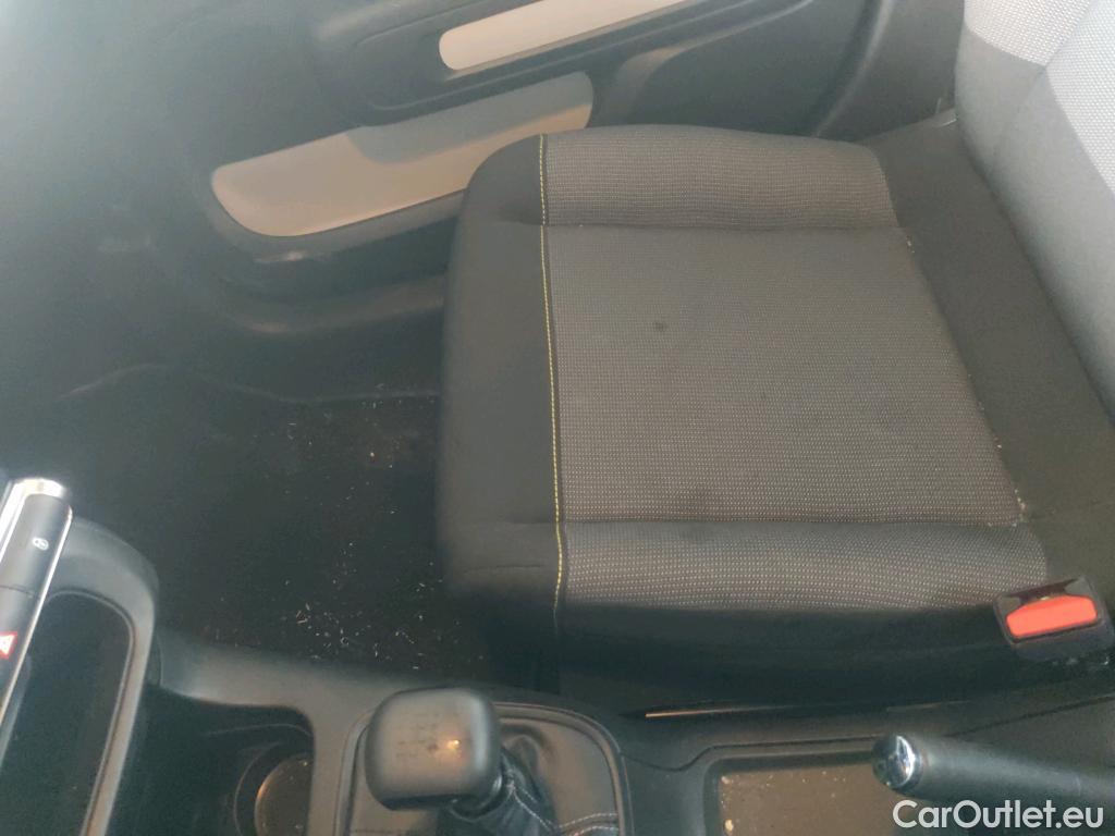  Citroen  C3 CITROEN  / 2020 / 5P / berlina con portón BlueHDi 75KW (100CV) S&S FEEL #13