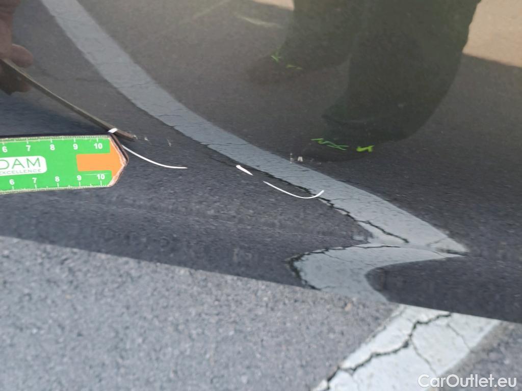  Bmw  Serie 3 BMW  / 2018 / 4P / sedán 318d #8