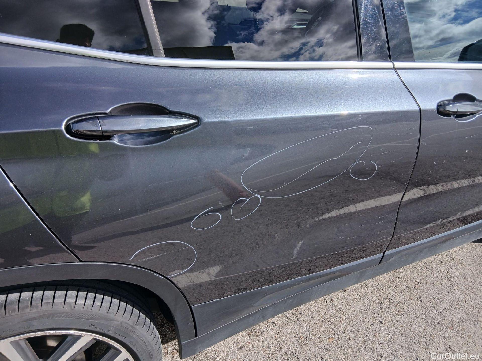  Bmw  X2 BMW  / 2017 / 5P / todoterreno sDrive18d #46