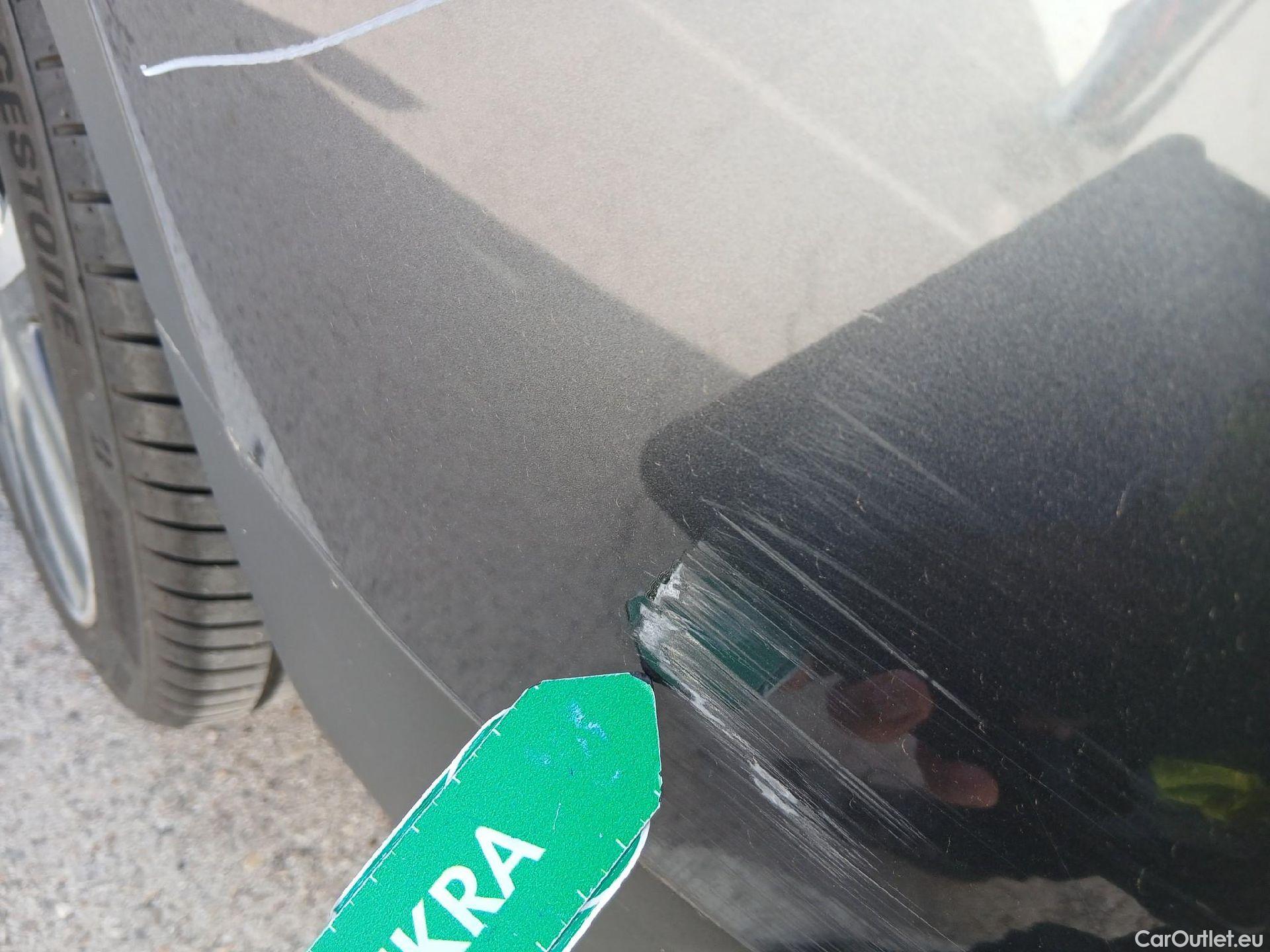  Bmw  X2 BMW  / 2017 / 5P / todoterreno sDrive18d #35