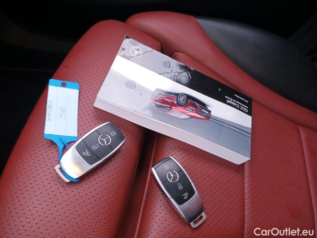  Mercedes  G-Klasee MERCEDES-BENZ GLC Coupé / 2019 / 5P / coupé GLC 200 4MATIC #20