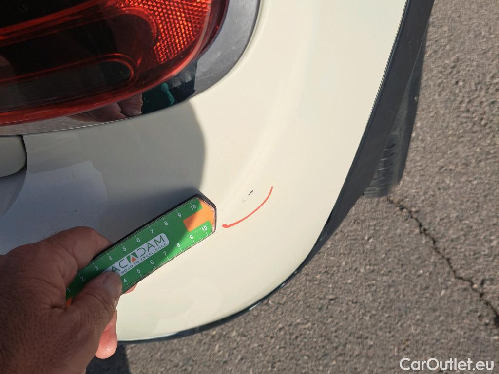  Mini  Cooper MINI MINI / 2014 / 5P / berlina con portón ONE 5 PUERTAS (CX) #7