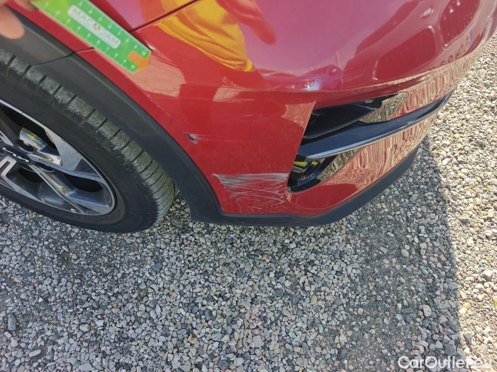  KIA  XCeed KIA  / 2019 / 5P / todoterreno 1.0 T-GDi Drive 88kW (120CV) #24