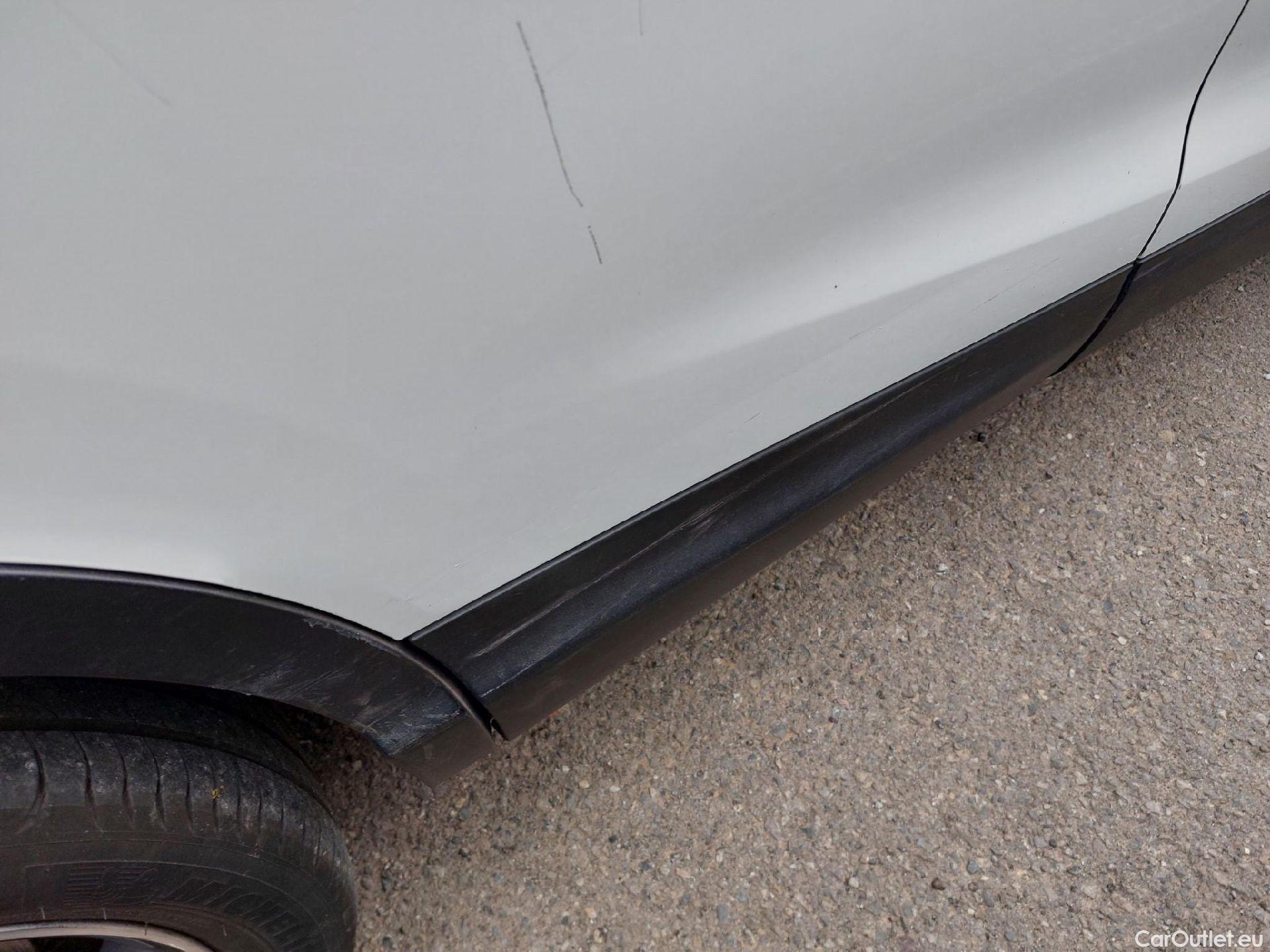  Nissan  Qashqai NISSAN  / 2017 / 5P / todoterreno dCi 150CV (110kW) N-CONNECTA (AC) #12