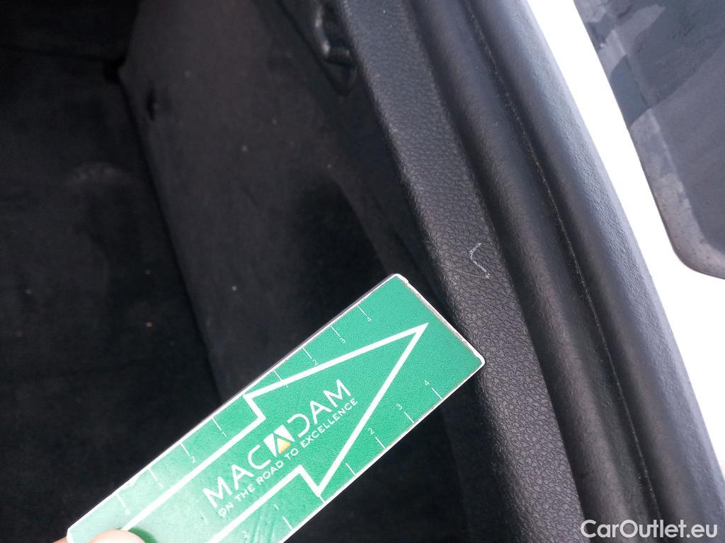  Mercedes  G-Klasee MERCEDES-BENZ GLC Coupé / 2019 / 5P / coupé GLC 200 4MATIC #17