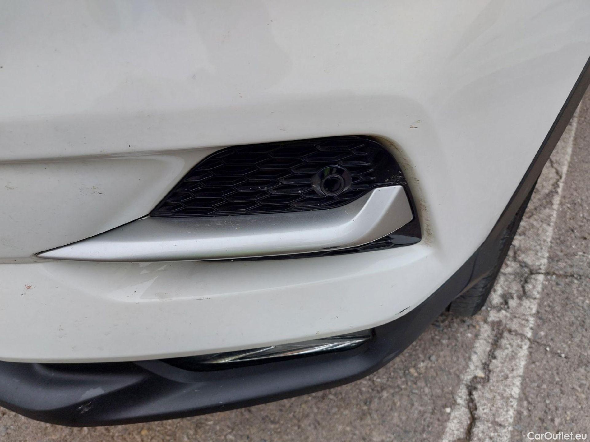  Nissan  Qashqai NISSAN  / 2017 / 5P / todoterreno dCi 150CV (110kW) N-CONNECTA (AC) #3