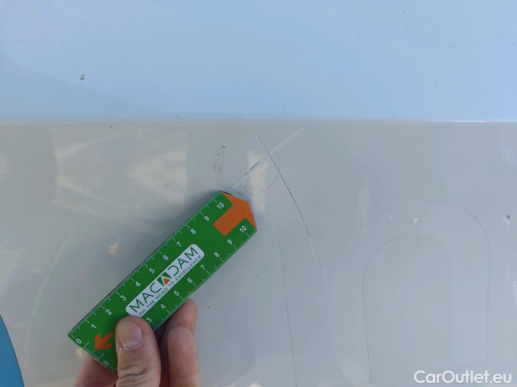  Nissan  Micra NISSAN  / 2017 / 5P / berlina con portón 1.5dCi 66 kW (90 CV) S&S Visia+ #30